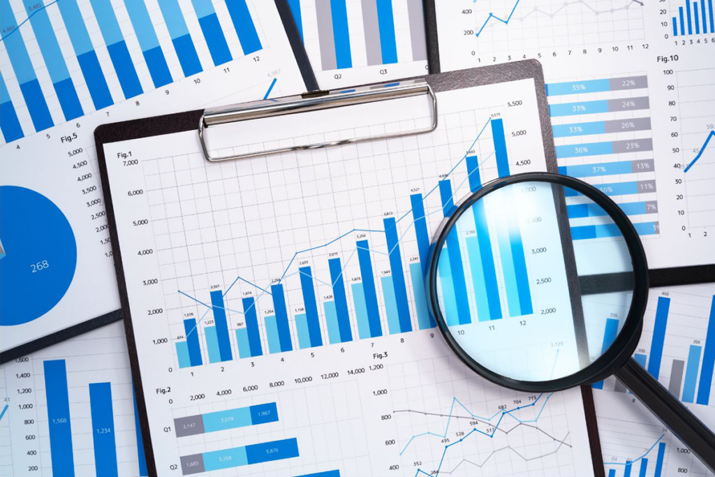 Verschiedene Tabellen, Grafiken, Statistiken